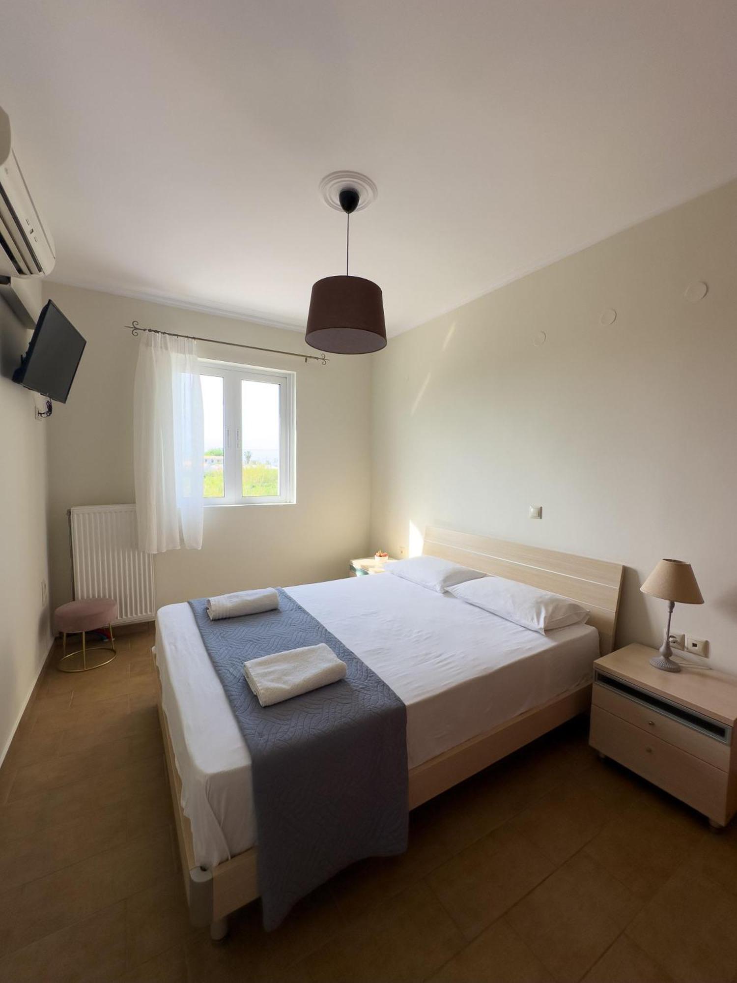 Casa Vardani Modern Central Apartments Lefkada City Exterior photo